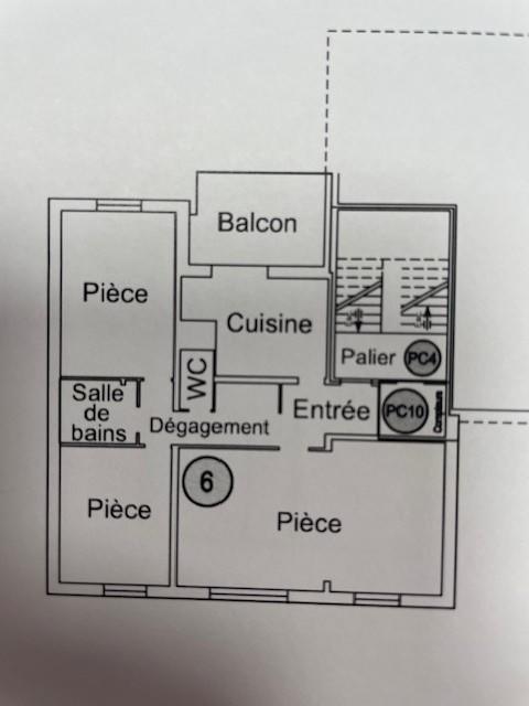 Appartement ancien - 74 m² - 3 pièces