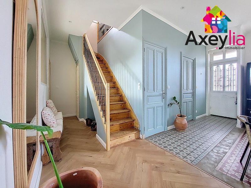 Maison - 104 m² - 5 pièces