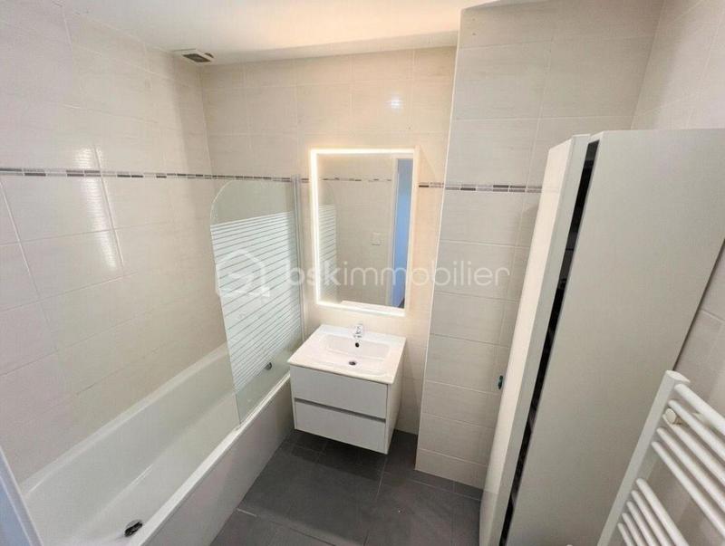 Maison de ville - 86 m² - 4 pièces