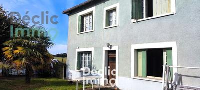 Maison - 138 m² - 5 pièces