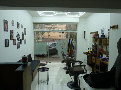 Local commercial - 286 m² - 7 pièces