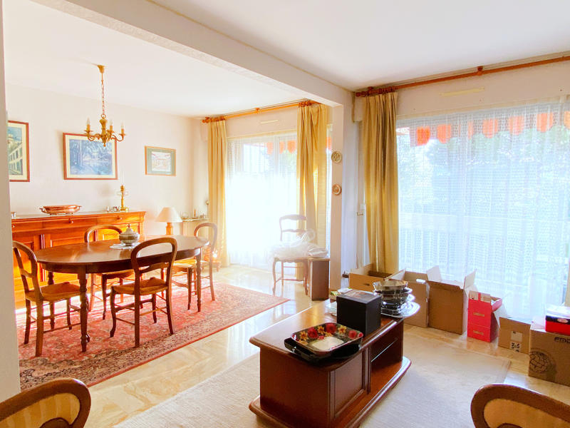 Appartement - 96 m² - 4 pièces