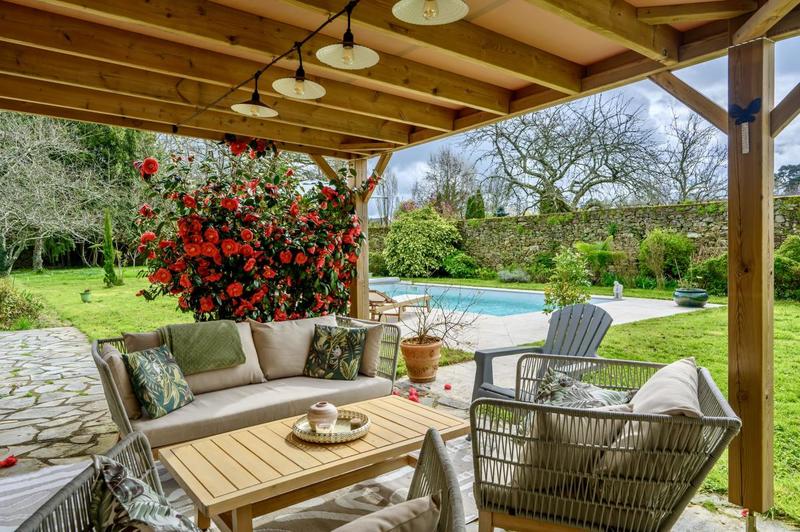 Maison de village - 239 m² - 8 pièces