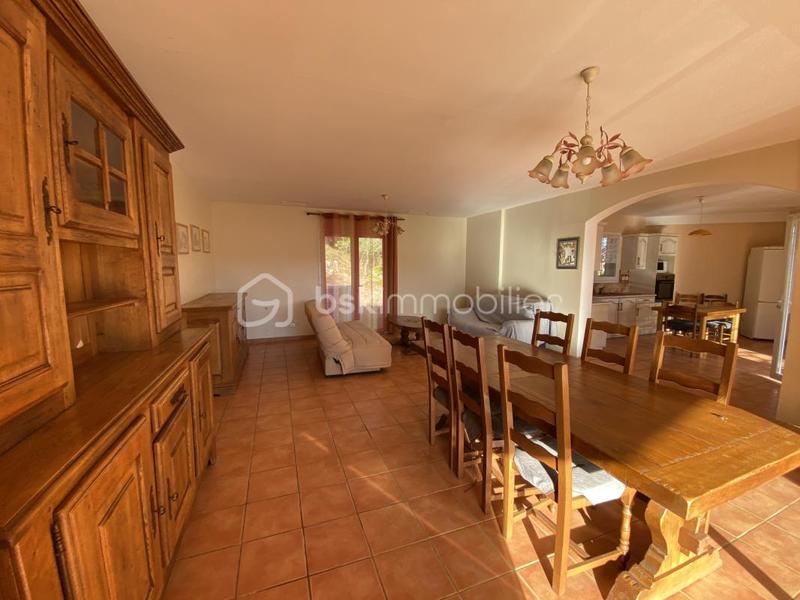 Maison traditionnelle - 100 m² - 4 pièces