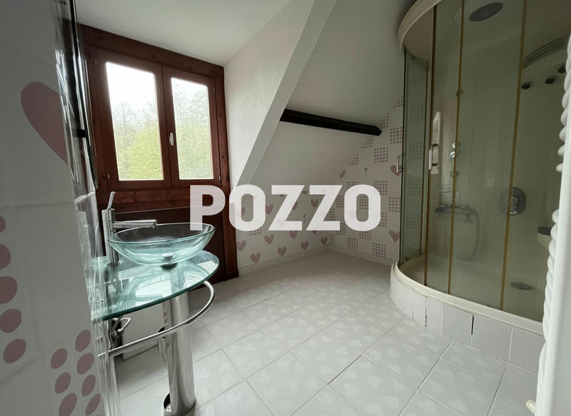 Maison - 135 m² - 6 pièces