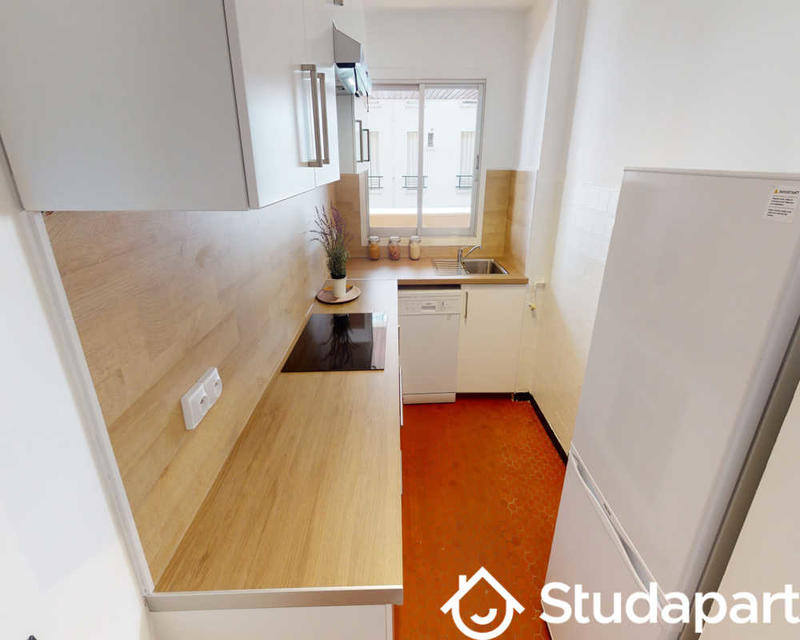 Chambre - 60 m² - 1 pièce