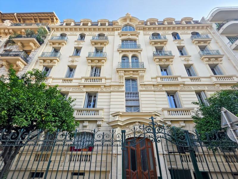 Appartement - 108 m² - 3 pièces