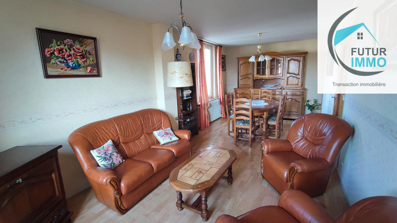 Maison - 104 m² - 5 pièces