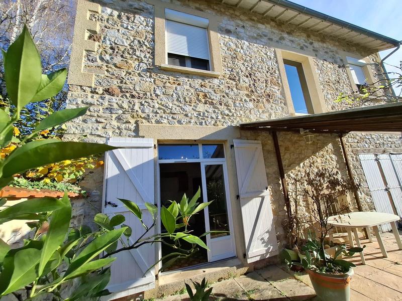 Maison - 142 m² - 5 pièces