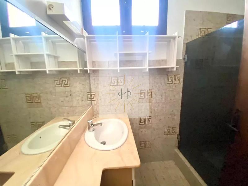 Maison - 130 m² - 10 pièces