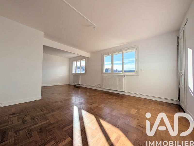 Appartement - 83 m² - 3 pièces