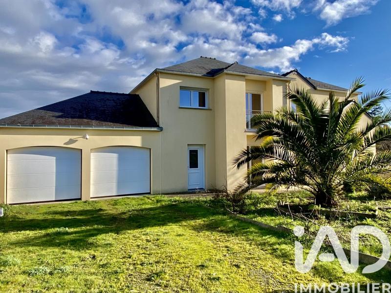 Maison - 197 m² - 9 pièces