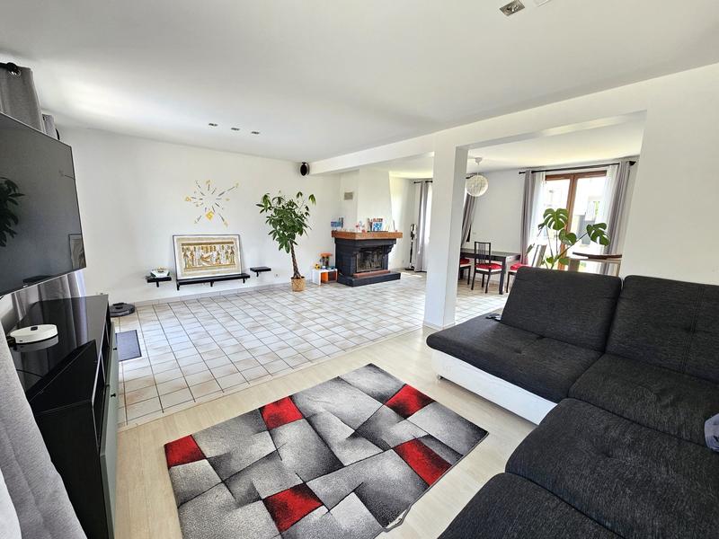 Maison - 149 m² - 7 pièces