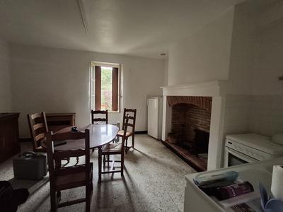 Maison traditionnelle - 74 m² - 3 pièces