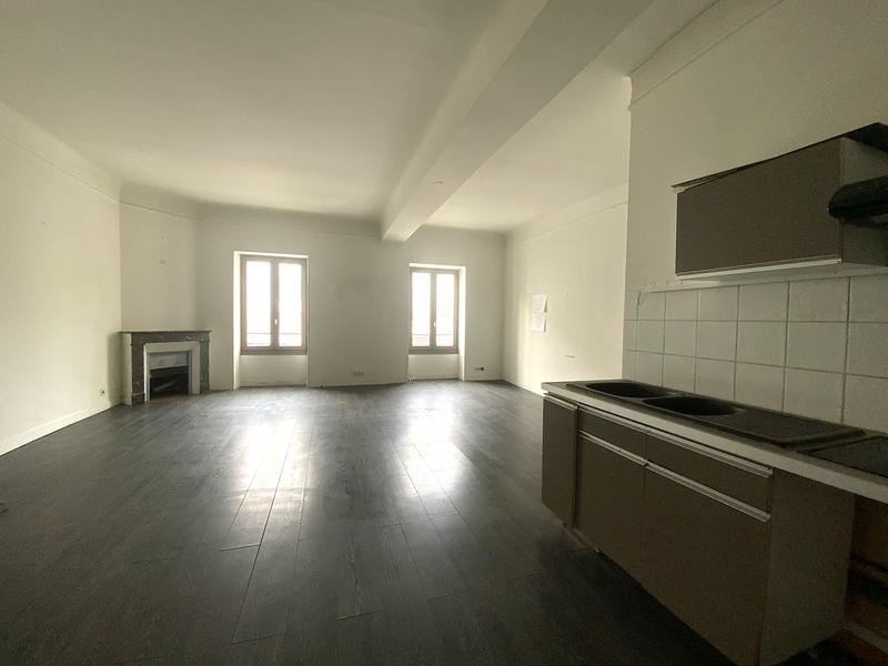 Appartement - 70 m² - 3 pièces
