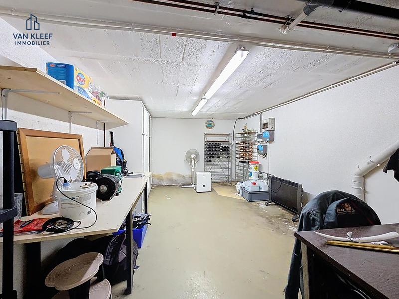 Maison traditionnelle - 94 m² - 4 pièces