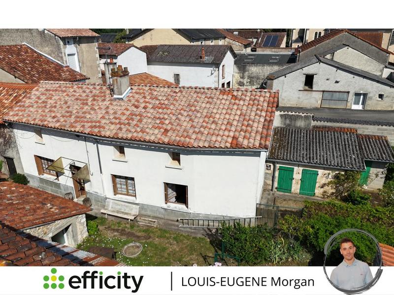 Maison - 90 m² - 4 pièces