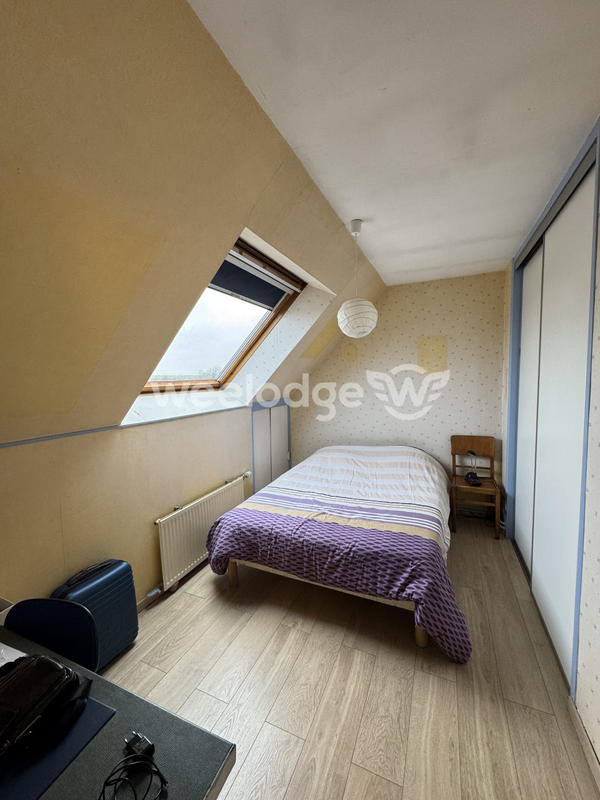 Maison - 123 m² - 8 pièces