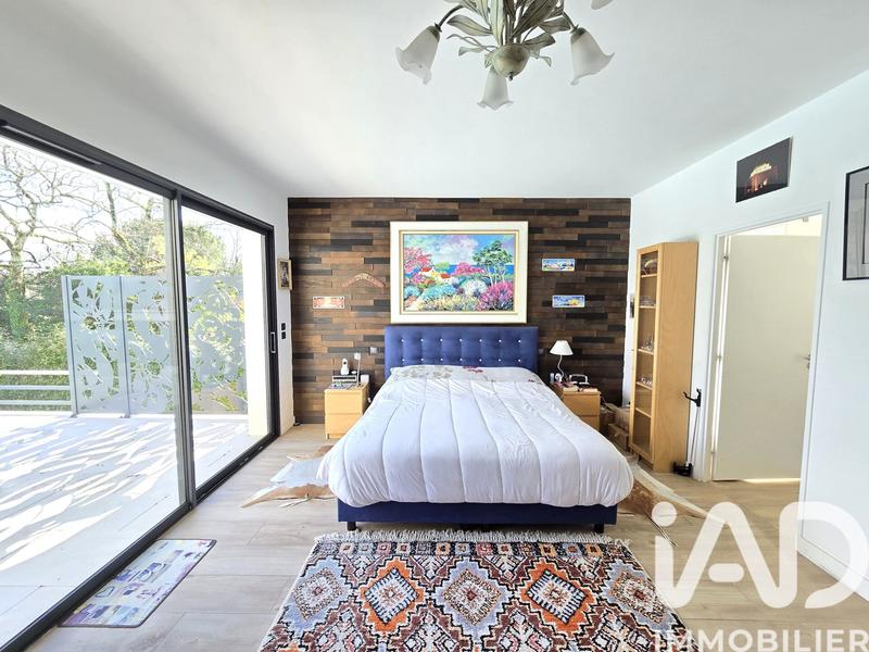 Maison - 271 m² - 6 pièces