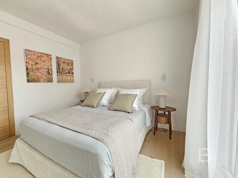 Appartement - 121 m² - 4 pièces