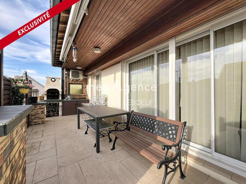 Maison - 94 m² - 5 pièces