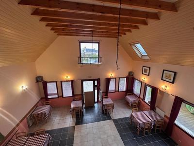 Local commercial - 128 m² - 2 pièces