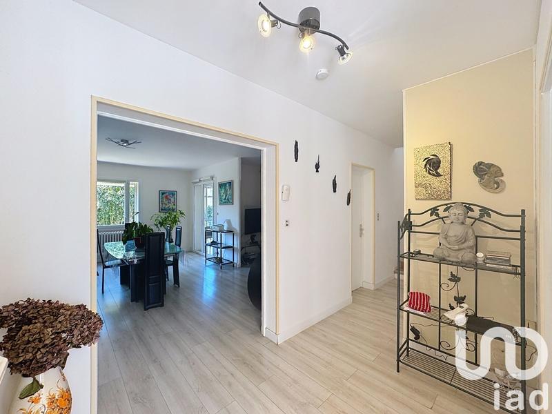 Maison - 122 m² - 6 pièces