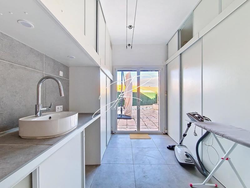 Maison - 150 m² - 5 pièces