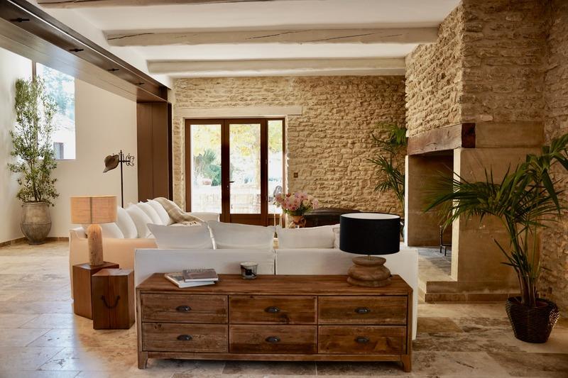 Mas - 250 m² - 7 pièces