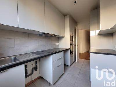 Appartement - 82 m² - 3 pièces