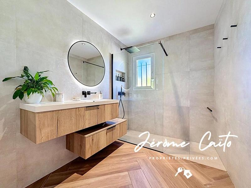 Maison - 83 m² - 4 pièces