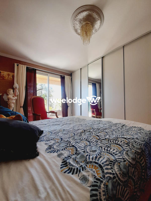 Maison - 140 m² - 4 pièces