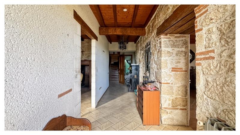 Corps de ferme - 180 m² - 5 pièces