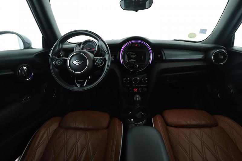 Mini Cabrio Mini Cabriolet Cooper d Finition Exquisite Bv6 116 ch