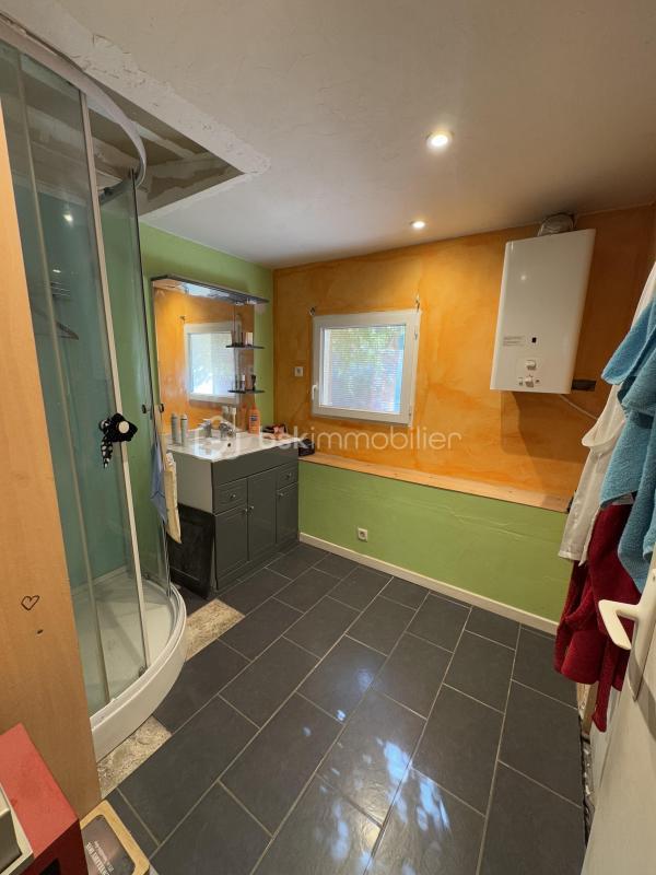 Maison traditionnelle - 103 m² - 4 pièces