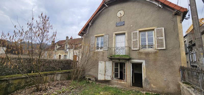 Maison - 84 m² - 5 pièces