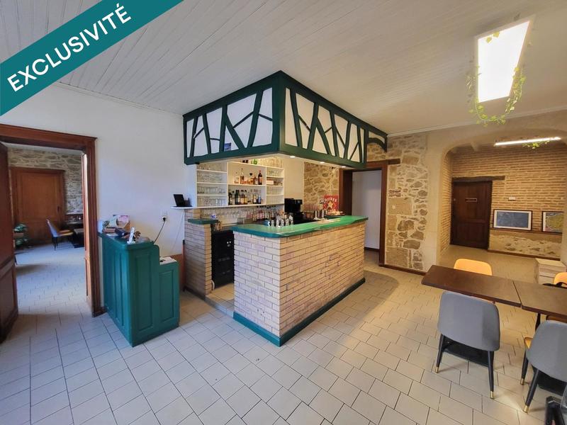 Maison - 354 m² - 7 pièces