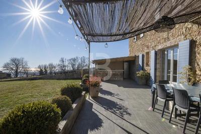 Mas - 220 m² - 6 pièces