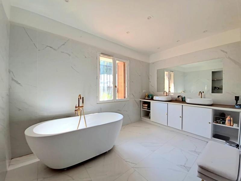 Maison - 149 m² - 4 pièces