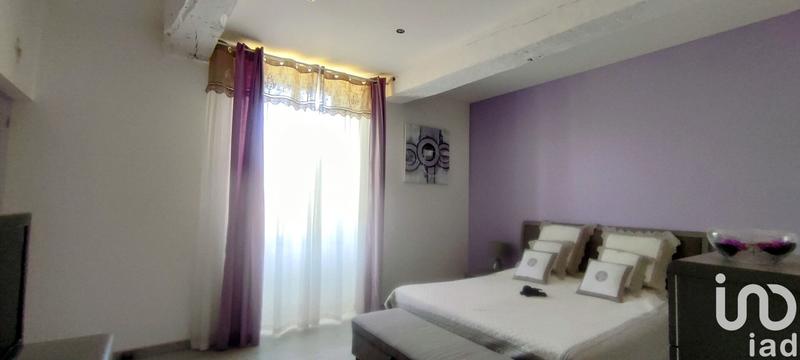 Maison - 288 m² - 8 pièces