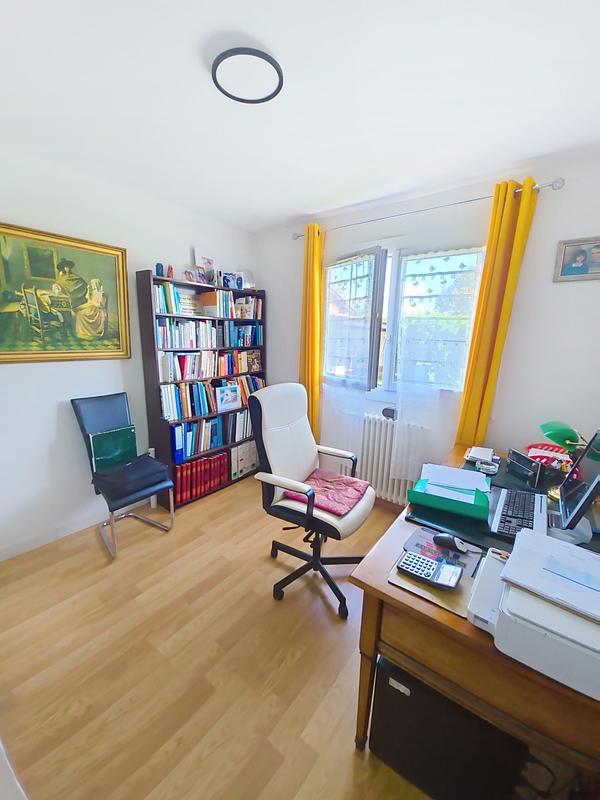 Maison - 151 m² - 6 pièces