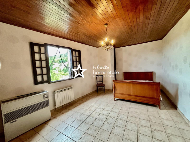 Maison - 135 m² - 7 pièces