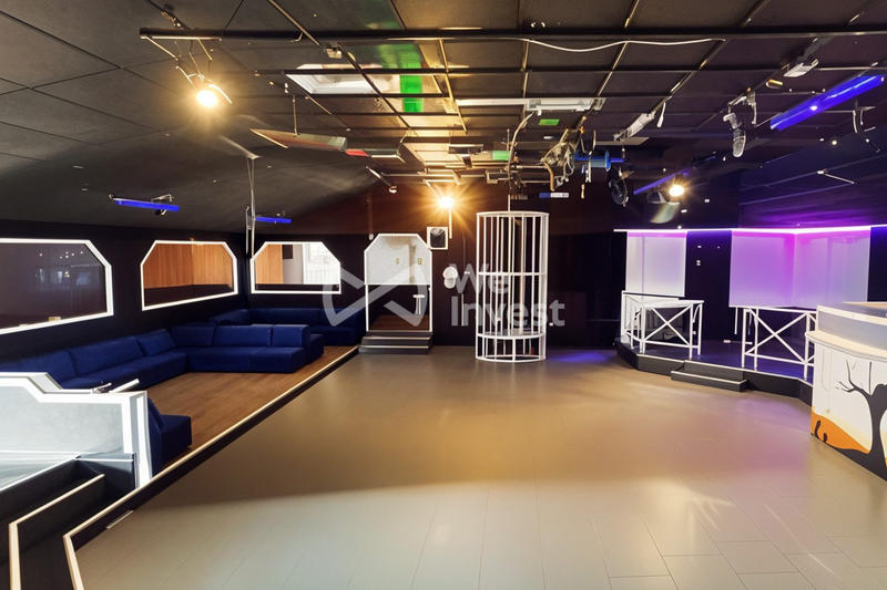 Local commercial - 395 m²