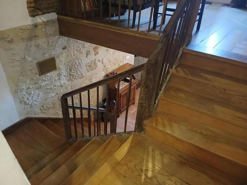 Maison - 228 m² - 8 pièces