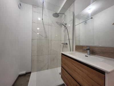 Appartement - 83 m² - 3 pièces