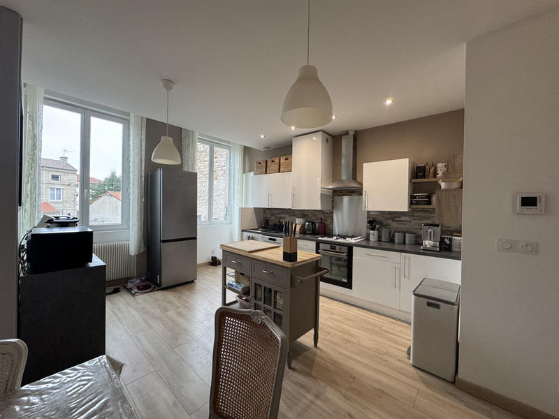 Appartement - 70 m² - 3 pièces