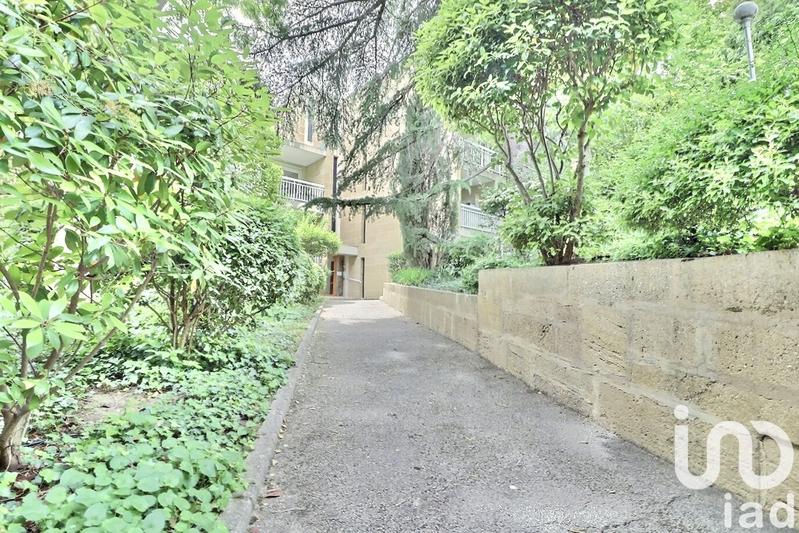 Appartement - 94 m² - 5 pièces