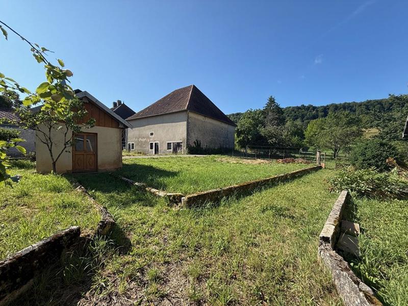 Maison ancienne - 130 m² - 7 pièces