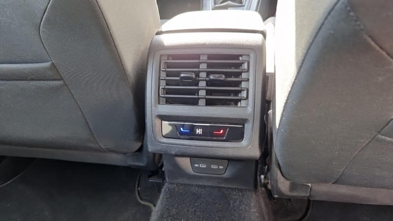 Volkswagen Golf Sw 1.0 Tsi Opf 110 Bvm6 Life Business