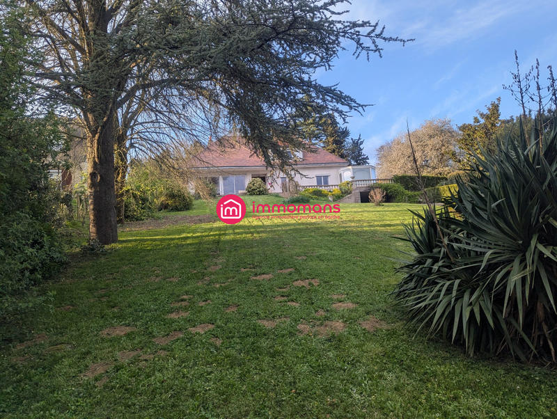 Maison - 176 m² - 7 pièces